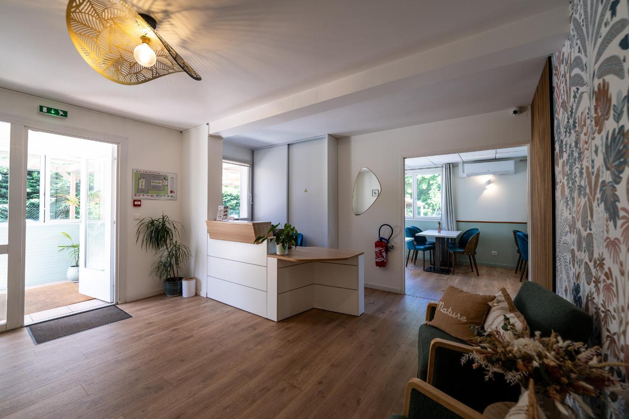 Villa Hotel Жьен Экстерьер фото