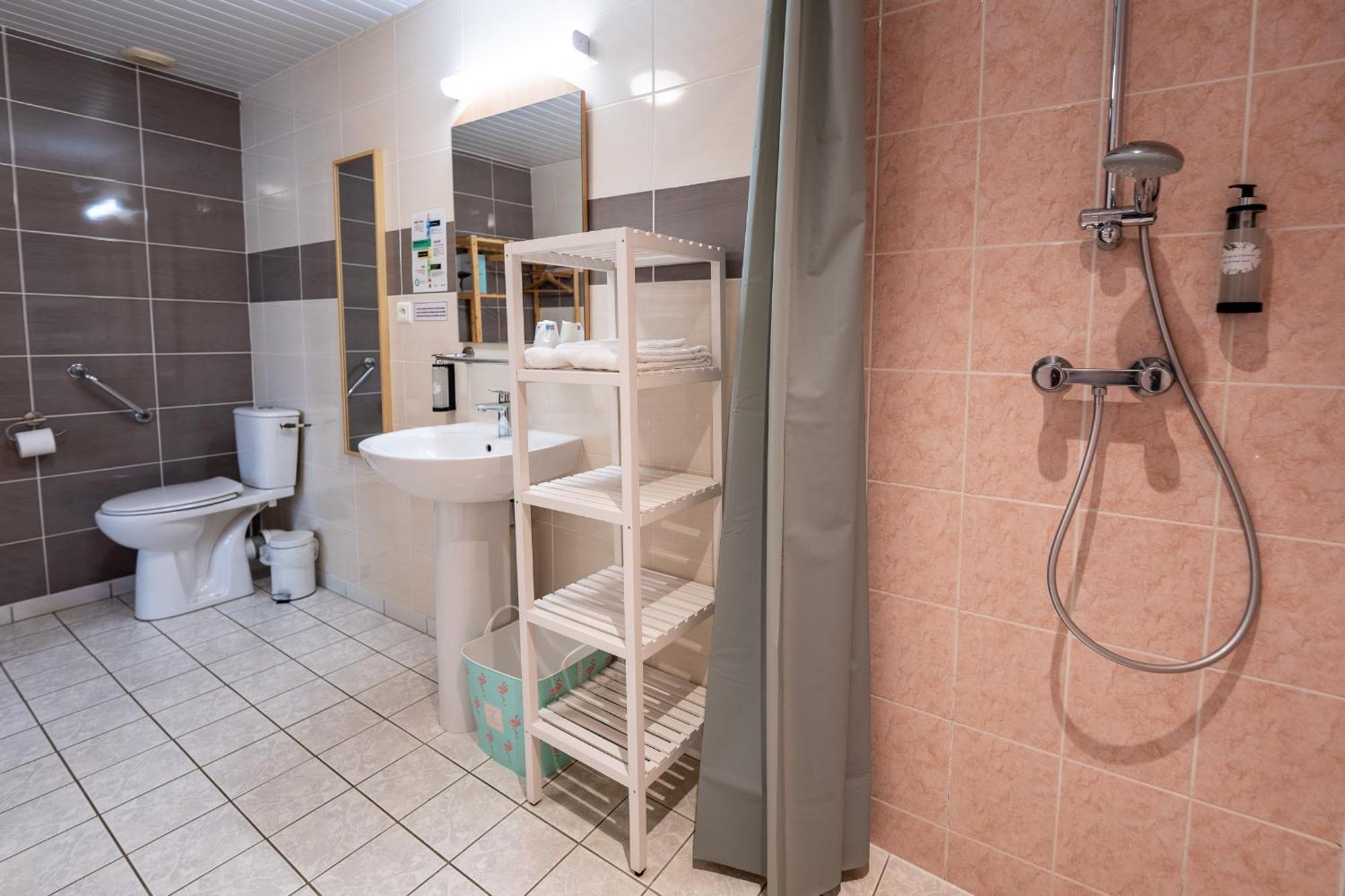 Villa Hotel Жьен Экстерьер фото